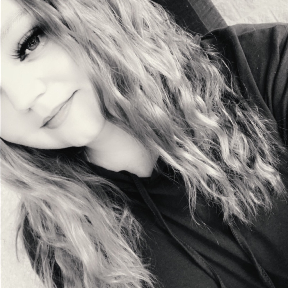 Meet your Posher, Paige